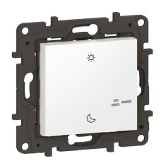   Niloé STEP with Netatmo okos vezeték nélküli ébredés/elalvás szcenárió kapcsoló (elemes távvezérlő), falon kívüli, keret nélkül, fehér 863601