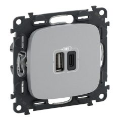   Valena Allure Töltőaljzat Kettős USB C-típusú + USB A-típusú csatlakozóval, 5V–3A–15W, Túlfesz-védelem >1kW, Class II SELV, Alumínium 754967