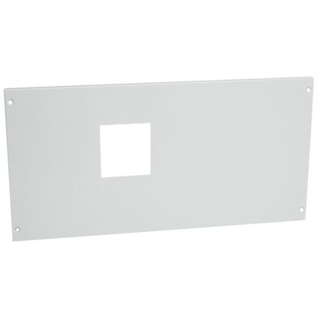 XL3 előlap 200mm 24mod vízszintes DPX630-hoz csav.