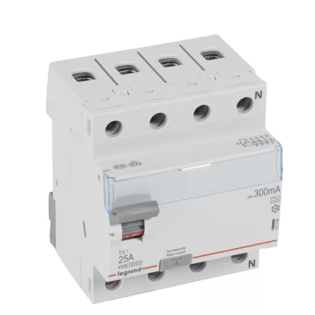 TX3 áram-védőkapcsoló 4P D 25A 300MA A