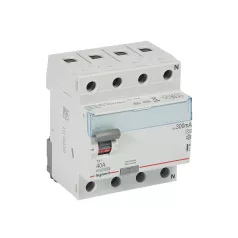 TX3 áram-védőkapcsoló 4P D 40A 300MA A