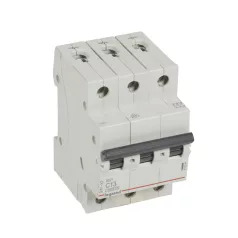 RX3 kismegszakító 3P C13 6000A BIC