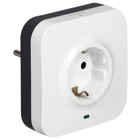 2P+F csatlakozóaljzat + 2xRJ45 (IN/OUT) aljzat túlfeszültség-levezetővel