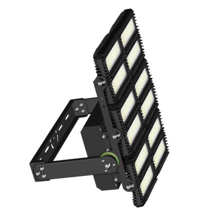 Tracon 100-240V,50Hz,1350W,200000lm,4000K,IP66,110°,1-10V,EEI=D RSVB1350W110 Stadion világító fényvető 5997374226189