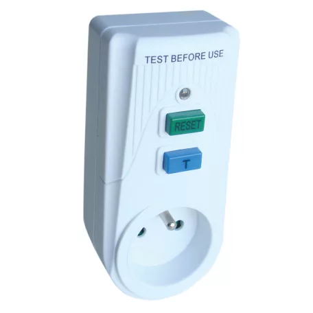 Tracon 16A, 30mA, 6kA, IP40, A / AC, E2 TFGA-1F Áram-védőkapcsolós adapter, csapos védőérintkezővel 5997374155656