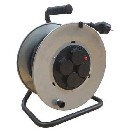 Tracon 4×SCHUKO, 40m, 250V AC, 16A, 3×1,5mm2, H07RN-F, IP44 KD-6/40-A Kábeldobos hosszabbító, fémvázzal 5997374193627
