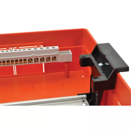 Tracon 230/400VAC, 63A, 7,6×18,3mm, L=250 mm, 24P, IP20 NPE-Z-24 Szigetelt földelősín (N/PE) EDSS-12/. mod.elosztóhoz 5997374201674